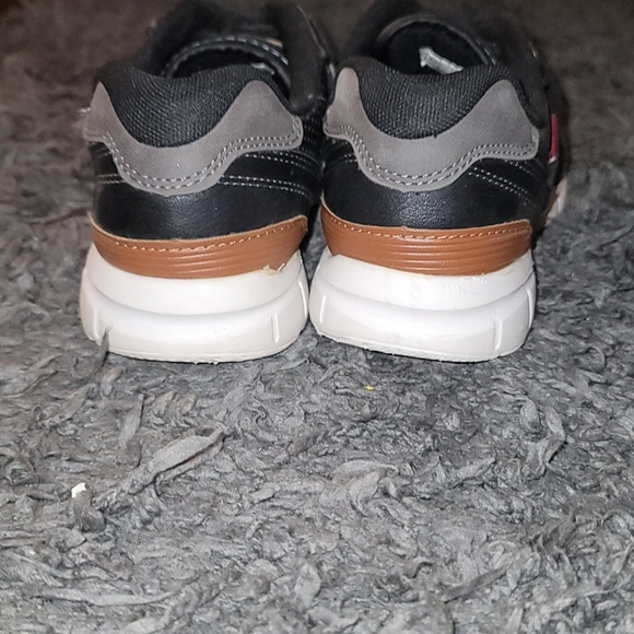 Levi's shoes for boys - Picture 3 of 4